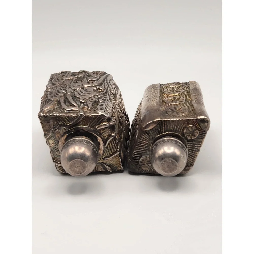 Vintage Silver Tone Repousse Floral Metal‎ Perfume Bottles Set of 2 Botanical - Picture 7 of 7